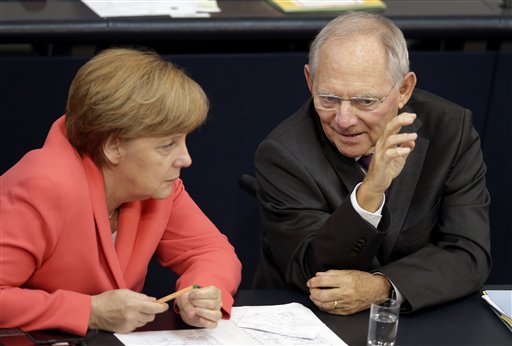 Merkel Rules out 'haircut' for Greece, Open to Other Relief