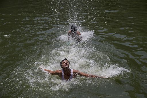 India Records Its Hottest Temperature Ever amid Heat Wave