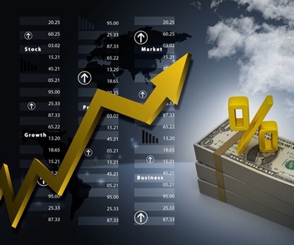 Ed Yardeni: Stocks Will Soar 17 Percent Through Next Year