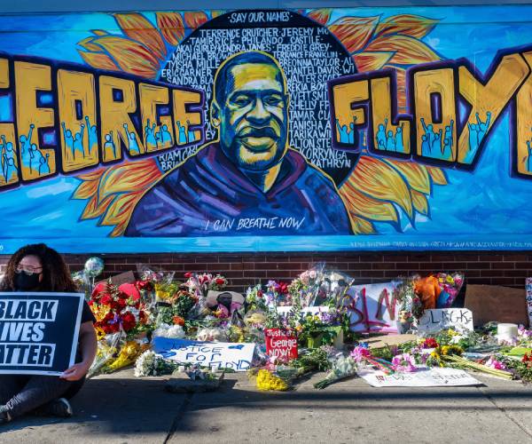 Lieutenant: Officers Should Have Intervened in Floyd Killing