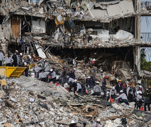 DeSantis Signs Bill Addressing Safety After Fla. Condo Collapse