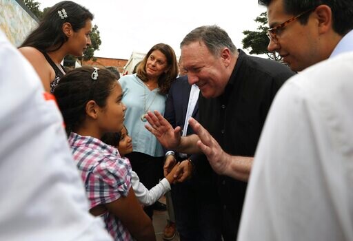 US Secretary of State Visits Venezuelan Migrants in Colombia