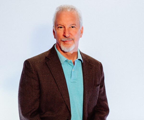 Conservative Radio Talk Show Host Phil Valentine Dies After Battling COVID