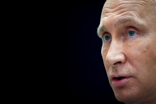 Putin: Former German Leader Helmut Kohl Molded His Worldview