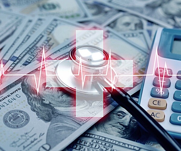 Hospitals Race to Secure Big Credit Lifelines From Wall Street