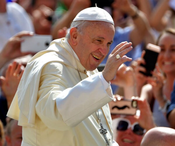 Pope Francis to Discuss Climate Change With Big Oil, Investors
