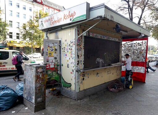 Famous Berlin Kebab Stand Catches Fire