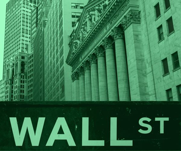 Stocks Tick Higher on Wall Street