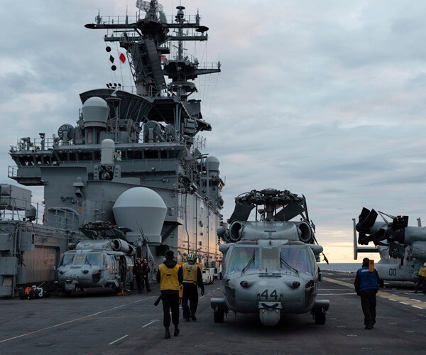 US Navy Assault Ship Takes Part in Baltic Sea Training