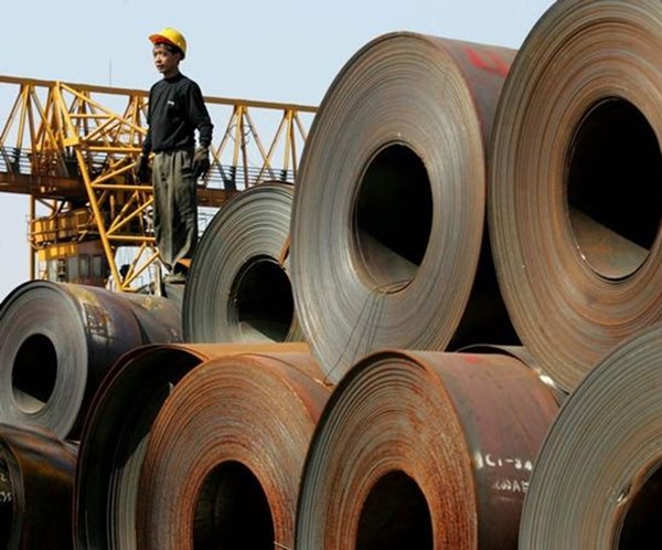 Iron Ore Jumps Most on Record as Market Goes 'Berserk' on China