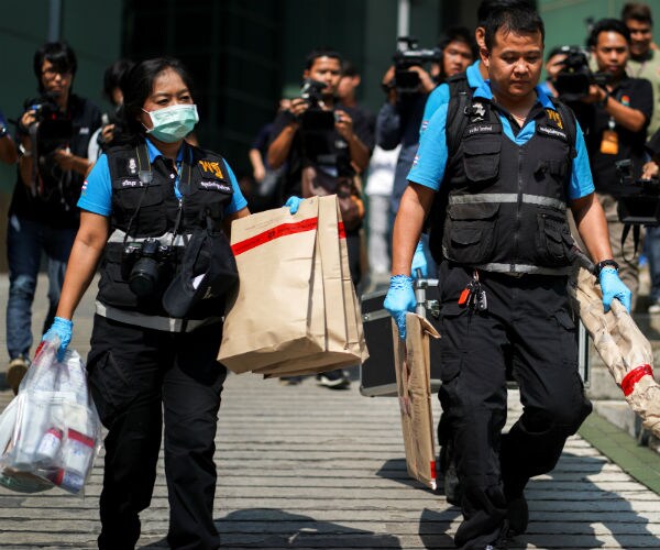 Bomb Blast at Hospital in Thailand Wounds 24