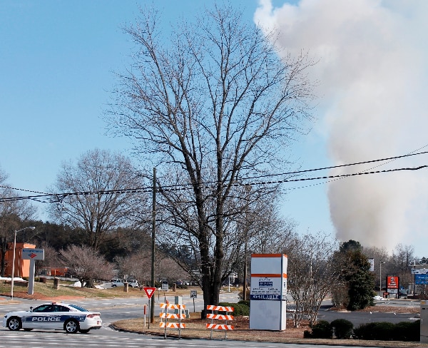 Thousands Flee Homes Near NC Fertilizer Plant Fire