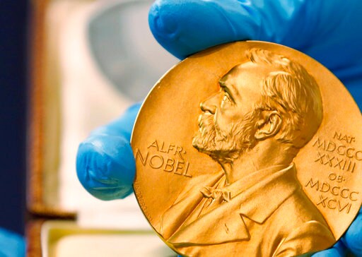 The Latest: 3 Share Nobel Physics Prize for Gravity Waves