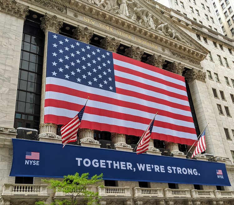 Dow Soars 1,100 on Iran War Off-Ramp Hopes