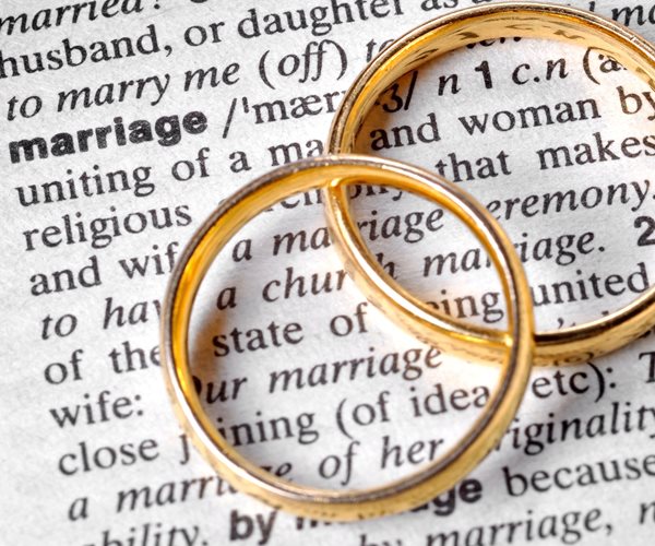 Marriage Can Lower Odds for Dementia