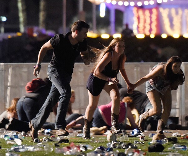 Justin Uhart, Jan Lambourne Reunited After Las Vegas Rescue