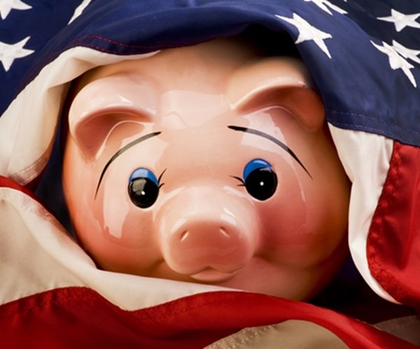 Americans to Feel Pinch as Dollar's Drop Snaps 4-Year Win Streak