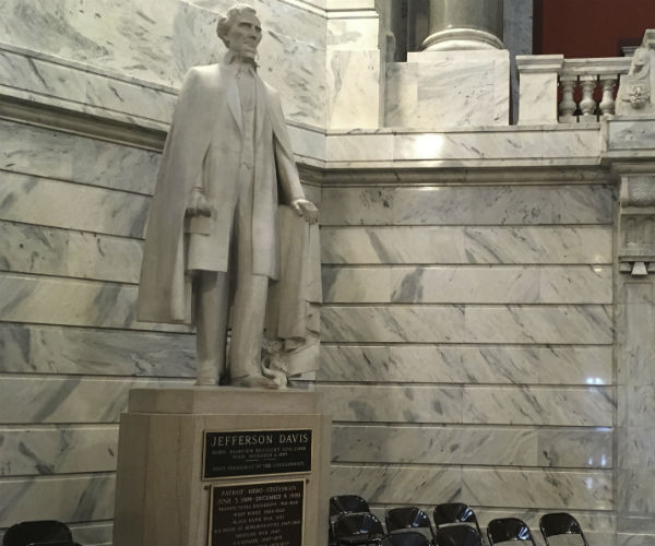 Plaque Honoring Jefferson Davis Removed at Kentucky Capitol