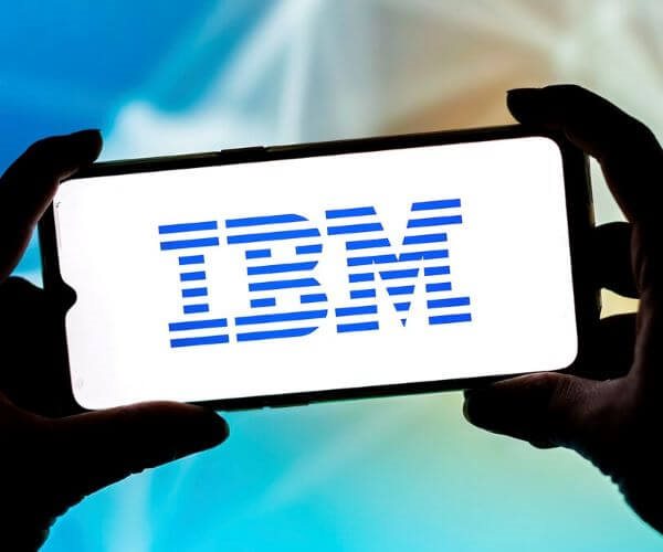 IBM Beats Quarterly Revenue Estimates, Warns of $3.5B Forex Hit