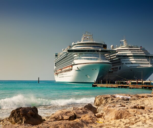 Cruise CEO Says Without a Vaccine, Ships Are Adrift