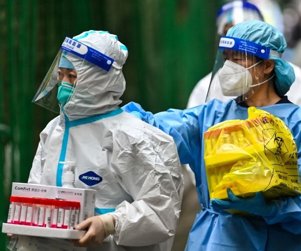 China's Big Cities Ramp up COVID Curbs