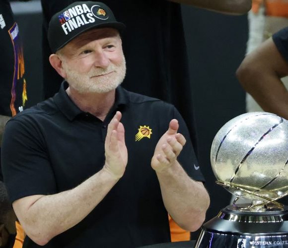 Suspended Sarver Says He's Decided to Sell Suns, Mercury