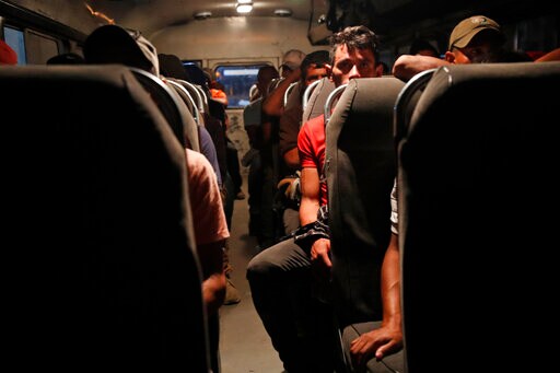 Migrant Caravan Shrinks at Guatemala-Mexico Border