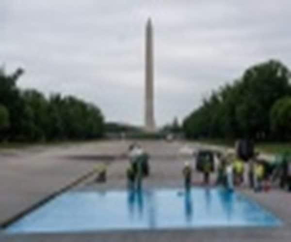 Trump Orders New Surface for Reflecting Pool