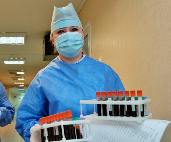 Russia: Deal to Make UK-Developed COVID-19 Vaccine Is On