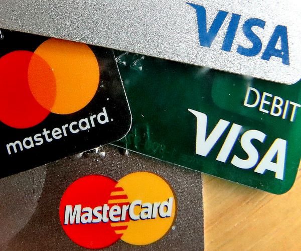 Credit Cards Top 20%, Mortgages Near 6%