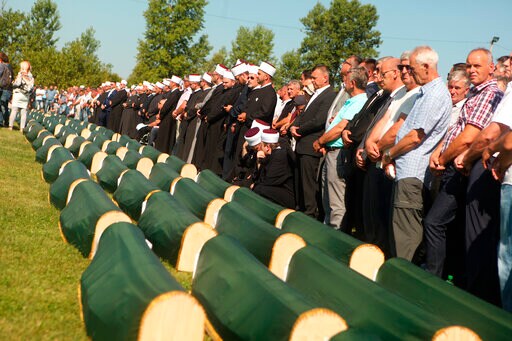 Funeral Service Held for 86 Muslims Killed by Serbs