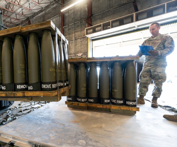 In Russia, Some Hope US Midterms Will Mean Less Ukraine Aid and More Chaos     