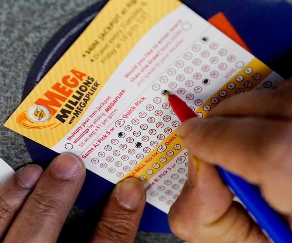 $785M Mega Millions Prize Is 6th Largest in US History