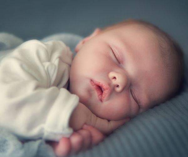 Pediatricians' SIDS Recommendation: Parents, Infant Should Share Room