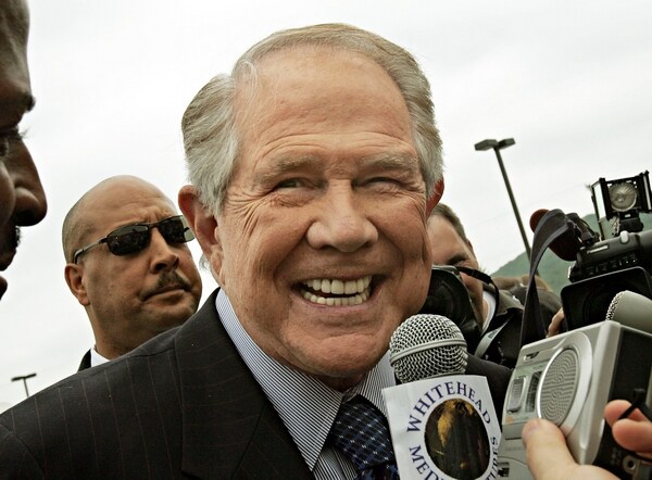 Pat Robertson Angers Kenyans: Towels Could Transmit AIDS