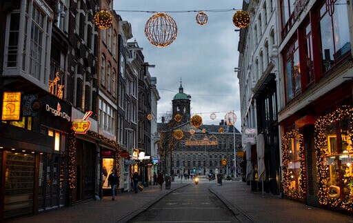 Dutch Propose Curfew to Rein in Virus; Will Ban More Flights