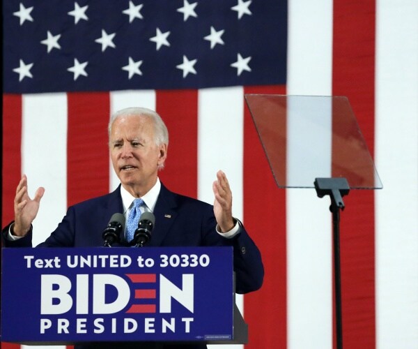 joe biden podium