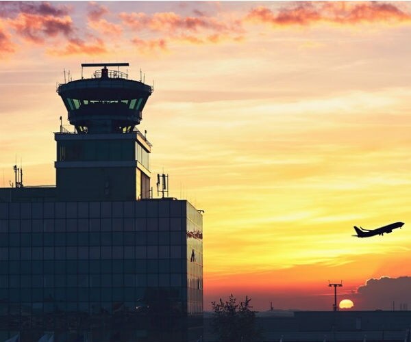 Low Standards, High Tech Could Endanger Air Safety 