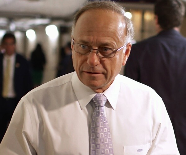 Rep. Steve King: Don't Want to Declare War on Hillary in Case She Wins