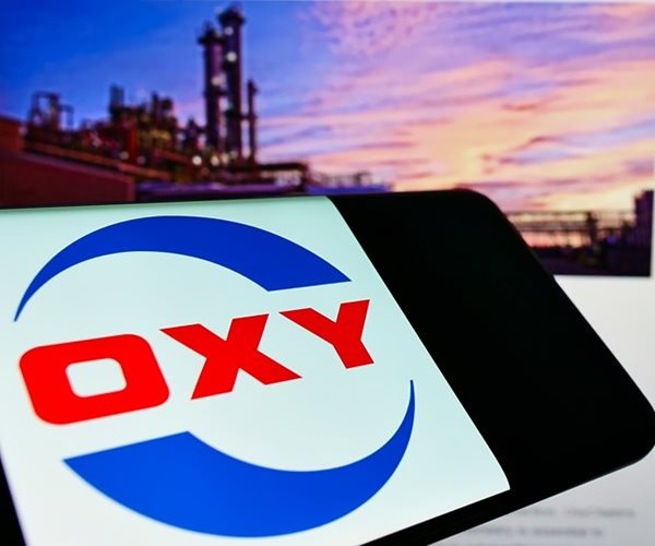 Warren Buffett Owns Nearly 24% of Occidental