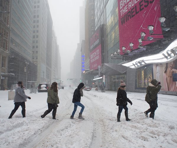 All Broadway Shows on Saturday Shutter as Snow Builds in NYC