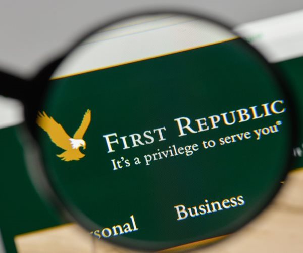 First Republic Shares Dive on Contagion Fear