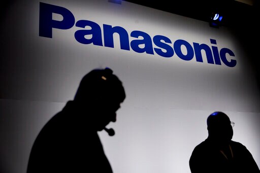 Reports: Panasonic, Tesla to Scrap Solar Panels Partnership