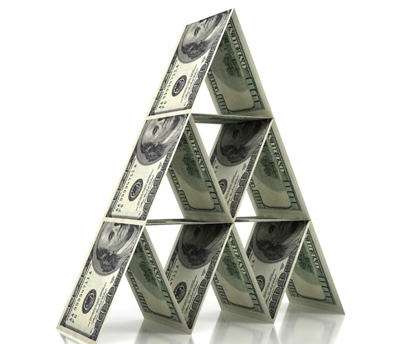 Stingy Consumers, Higher Inflation Will Hurt Growth