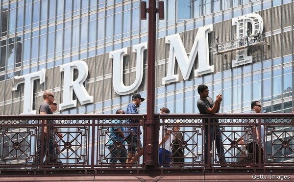 Trump Defends Big Chicago Sign: People 'Love It'
