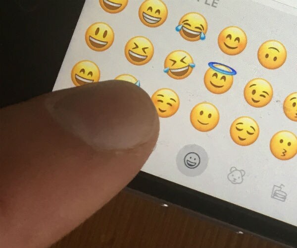 Google Creates 53 Gender-Neutral Emojis