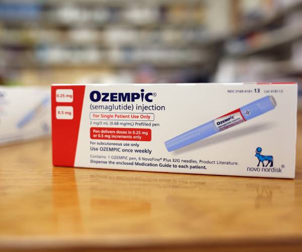 FDA Scrutinizes Side Effects of Diabetes, WeightLoss Drugs