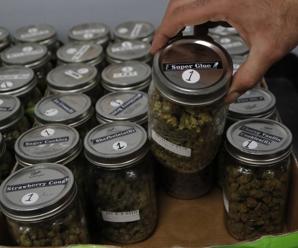 Michigan to be First Midwest State to Allow Recreational Pot