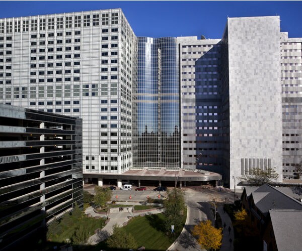 Mayo Clinic Teen Patient's Family Says She Was 'Medically Kidnapped'