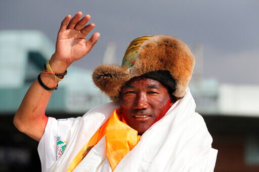 Sherpa Climber Scales Mount Everest for Record 23rd Time